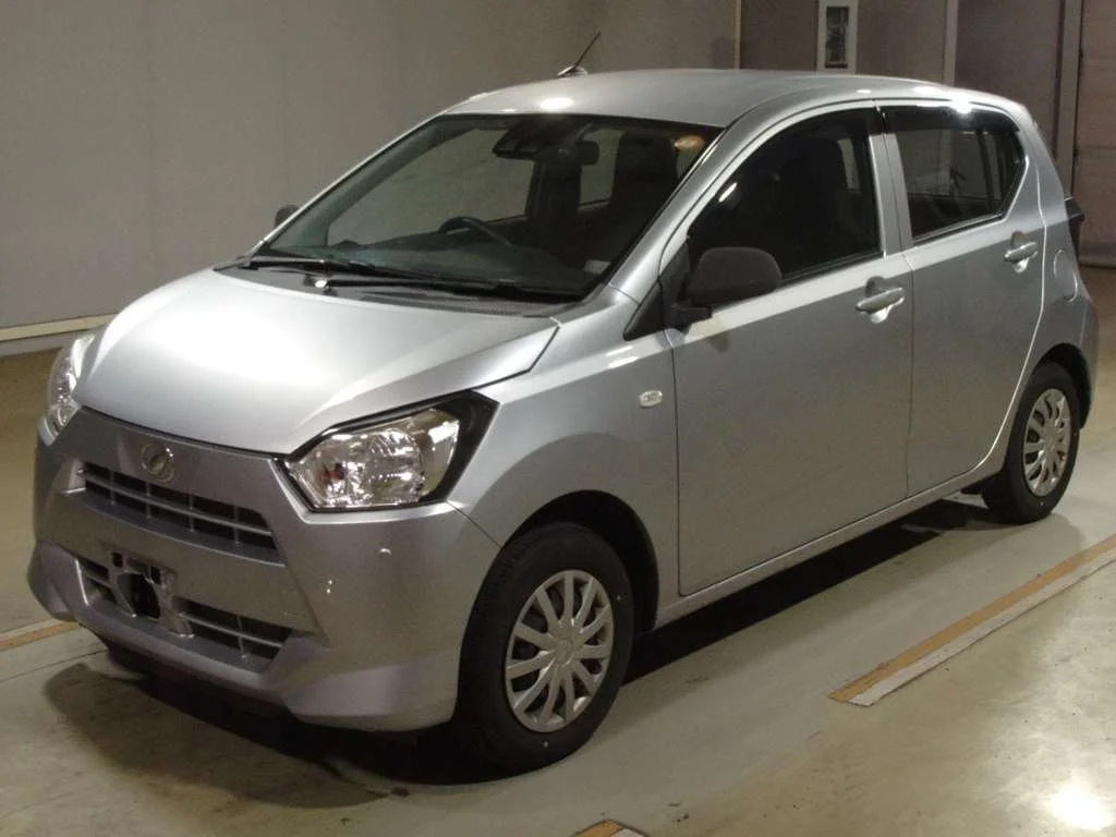 Daihatsu Mira e:S LA350S 2021
